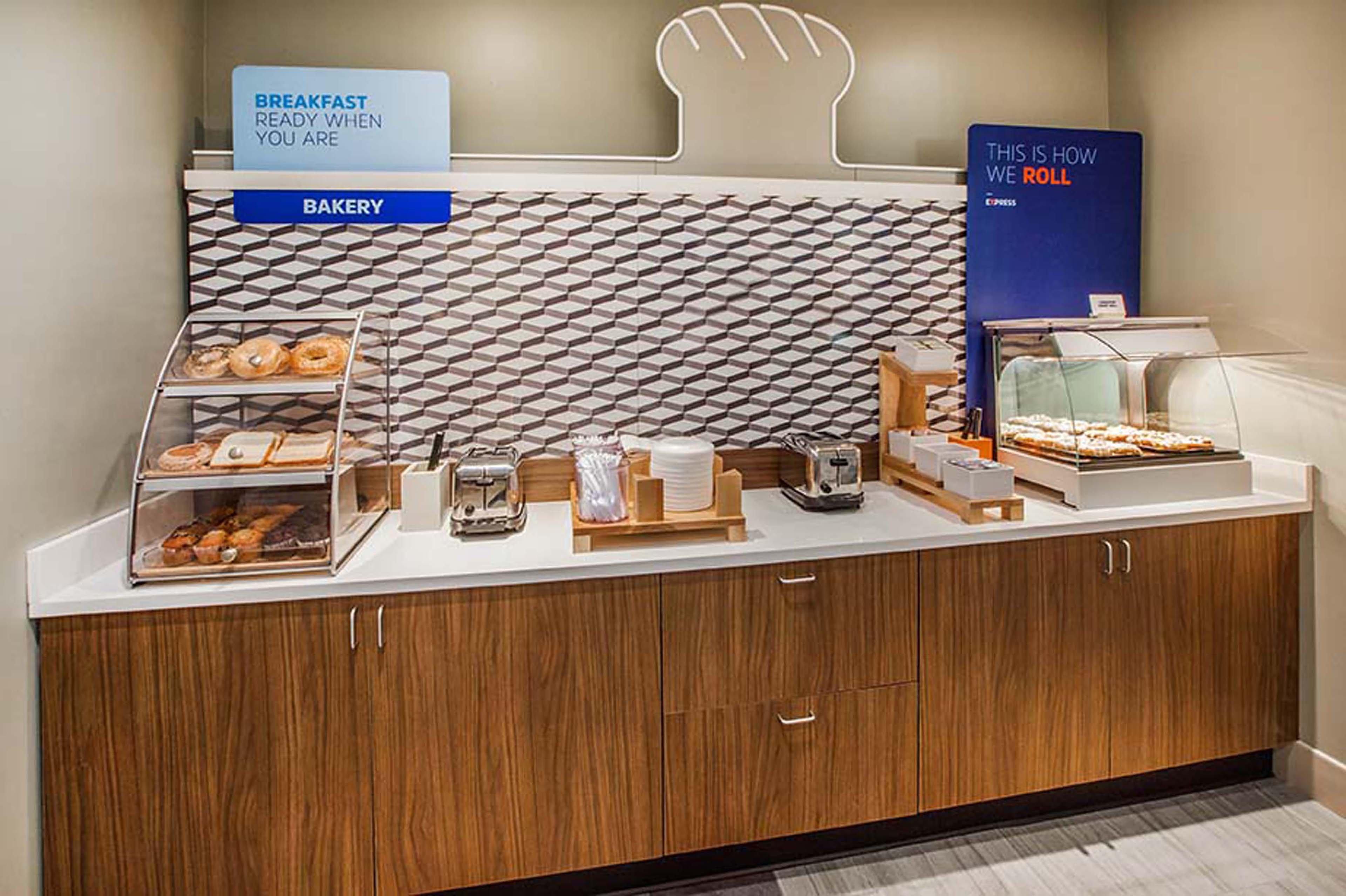 Holiday Inn Express Hotel & Suites Houston Nw Beltway 8-West Road By Ihg Jersey Village Экстерьер фото